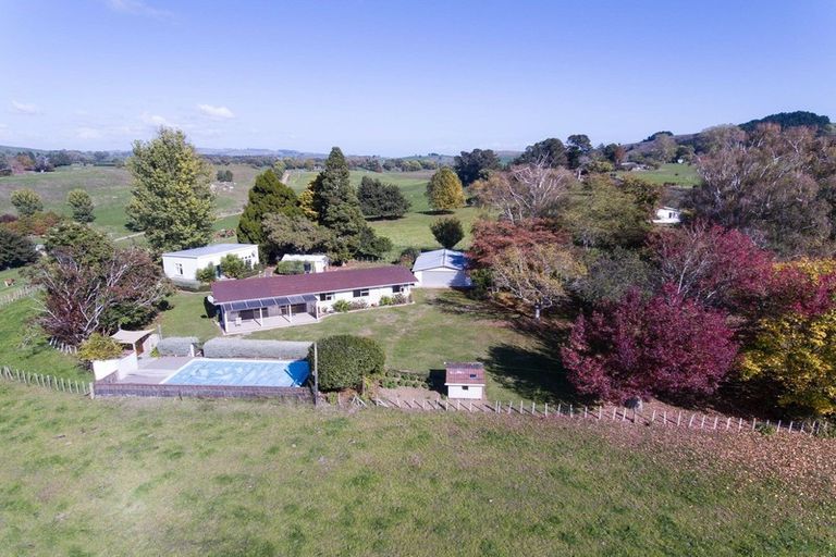 Photo of property in 237 Happy Valley Road, Wharepuhunga, Te Awamutu, 3873