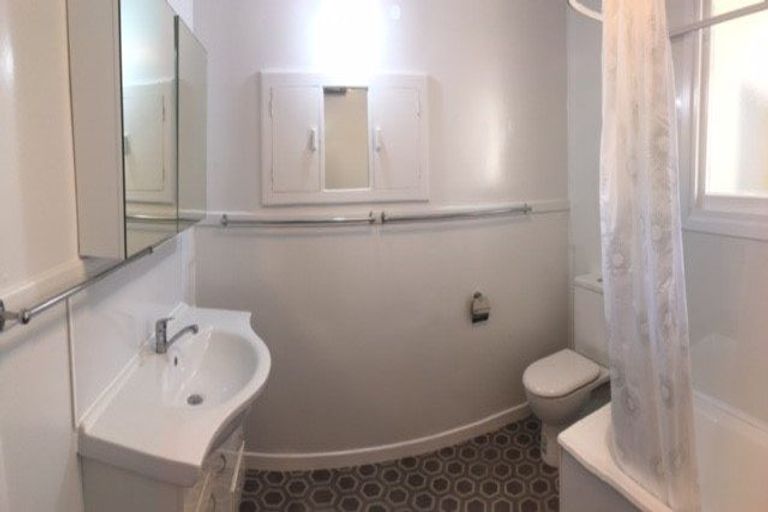 Photo of property in 290 Tay Street, Turnbull Thomson Park, Invercargill, 9810