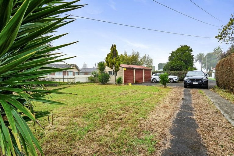 Photo of property in 49 Puhinui Road, Manukau, Auckland, 2104