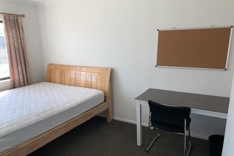 Photo of property in 1/13 Bleakley Place, Hillcrest, Hamilton, 3216