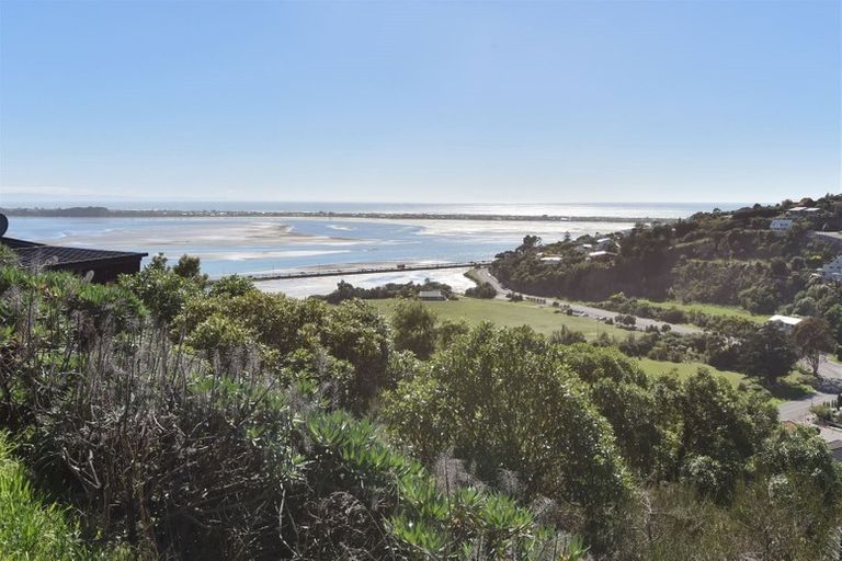 Photo of property in 3 La Costa Lane, Mount Pleasant, Christchurch, 8081