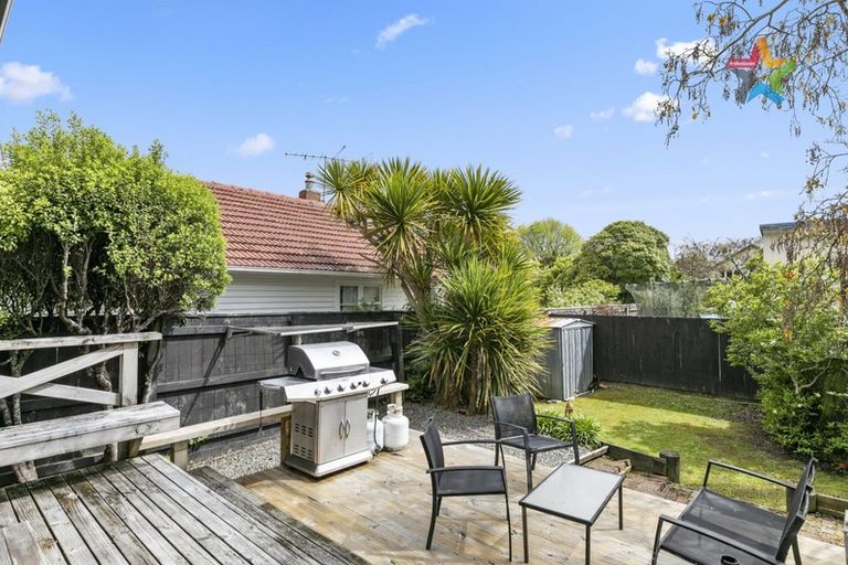 Photo of property in 1/33 Manuka Street, Stokes Valley, Lower Hutt, 5019