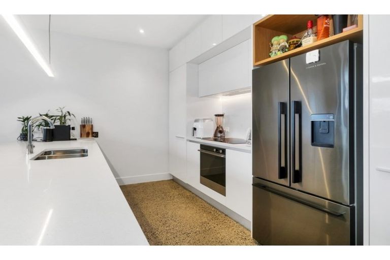 Photo of property in 105 Buckley Avenue, Hobsonville, Auckland, 0616