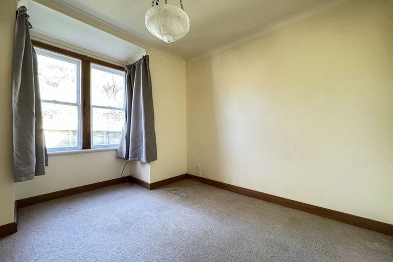 Photo of property in 34 Duppa Street, Berhampore, Wellington, 6023