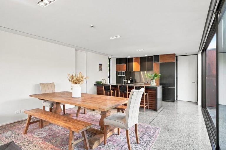 Photo of property in 1 Millbank Lane, Merivale, Christchurch, 8014