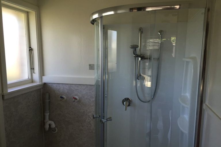 Photo of property in 54 Peer Street, Upper Riccarton, Christchurch, 8041