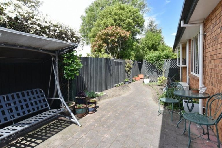 Photo of property in 24b Picton Avenue, Riccarton, Christchurch, 8011