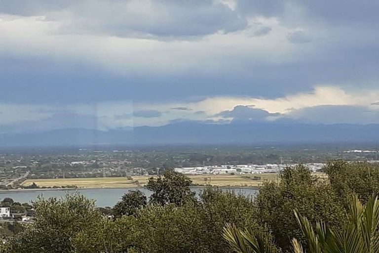 Photo of property in 74 Glenstrae Road, Redcliffs, Christchurch, 8081