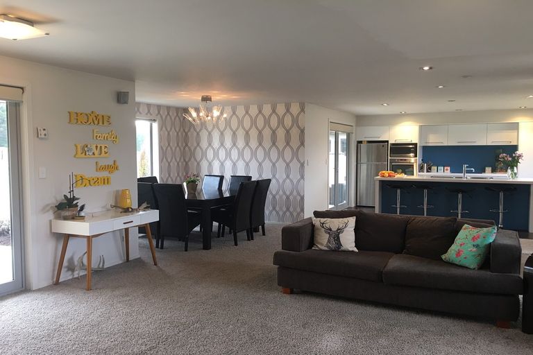 Photo of property in 18 Briar Crescent, Alexandra, 9320