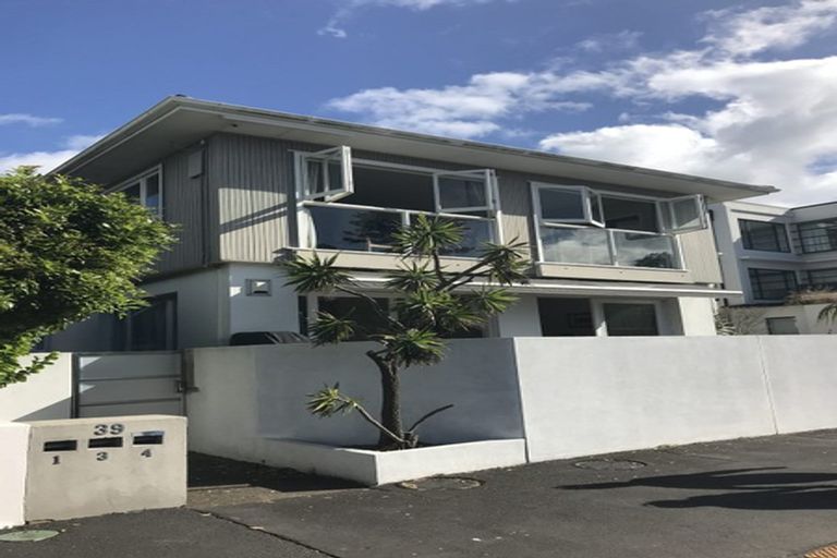 Photo of property in 4/39 Tamaki Drive, Mission Bay, Auckland, 1071