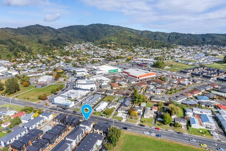 Photo of property in 2/26 Fitzherbert Road, Wainuiomata, Lower Hutt, 5014