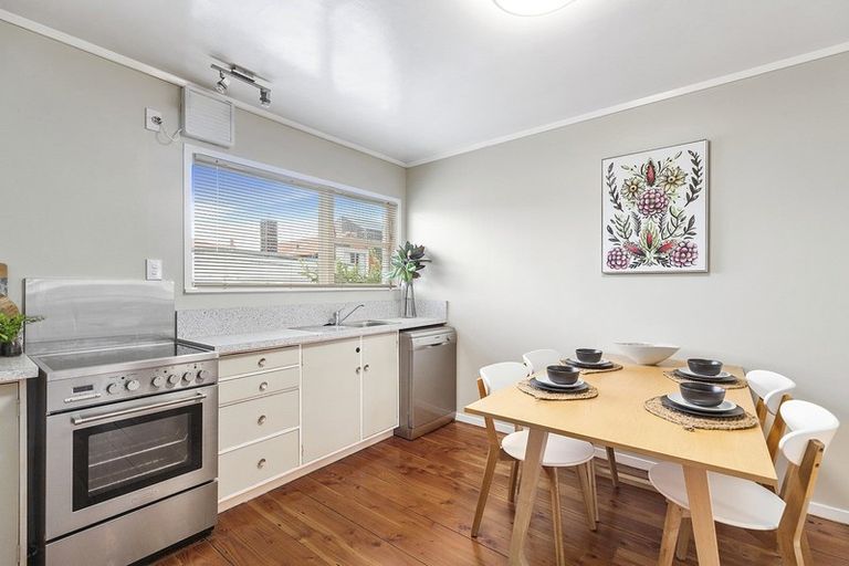 Photo of property in 126a Miramar Avenue, Miramar, Wellington, 6022