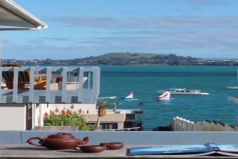 Photo of property in 1/62 The Parade, Bucklands Beach, Auckland, 2012