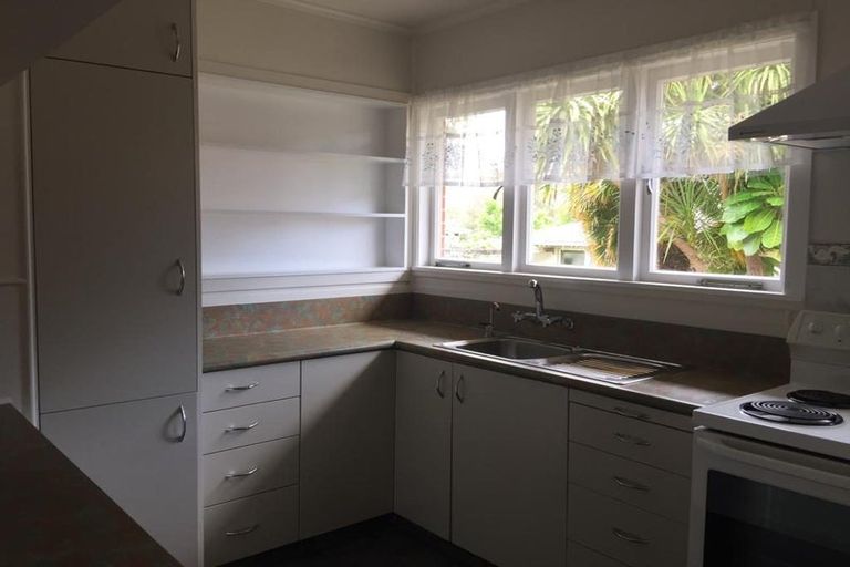 Photo of property in 25 Tui Crescent, Maunu, Whangarei, 0110