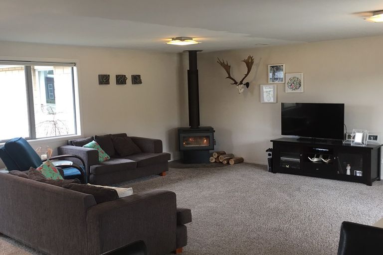 Photo of property in 18 Briar Crescent, Alexandra, 9320