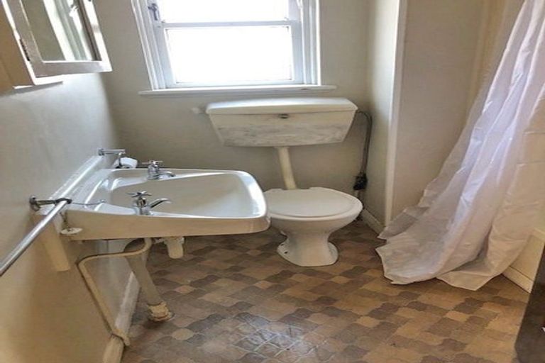 Photo of property in 72 Victoria Street, Rangiora, 7400