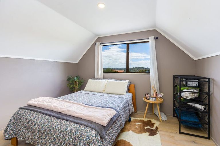 Photo of property in 2/84 Verbena Road, Birkdale, Auckland, 0626