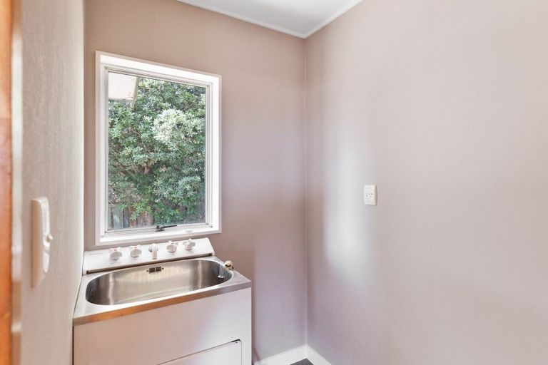 Photo of property in 27b Sussex Street, Levin, 5510