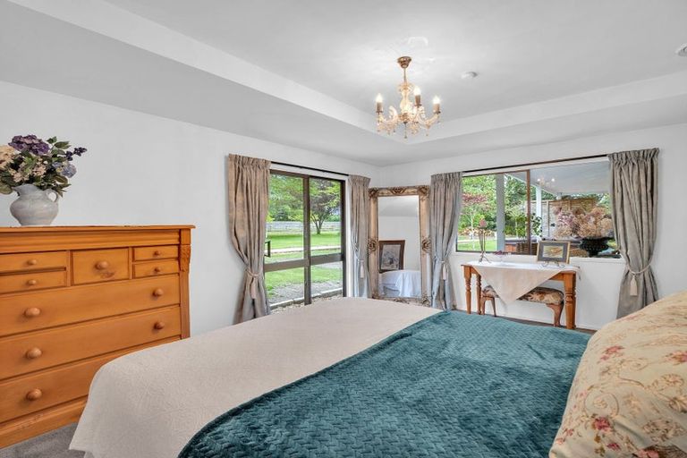 Photo of property in 237 High Street, Oxford, 7430