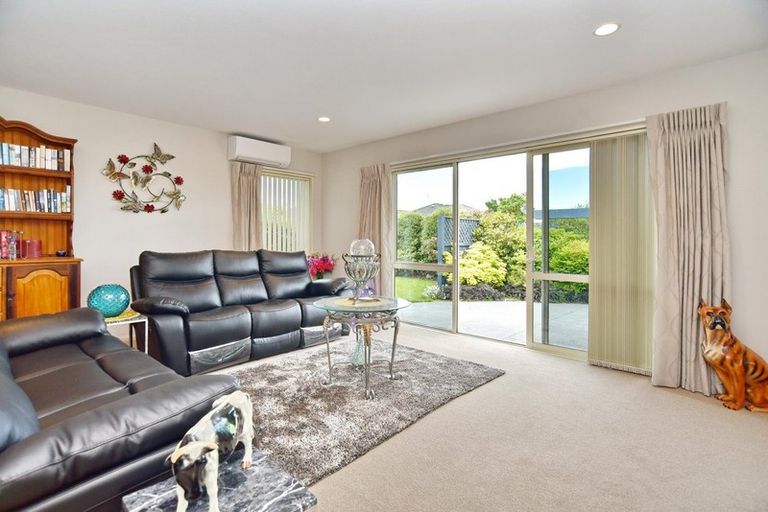Photo of property in 2 Wyber Place, Kaiapoi, 7630