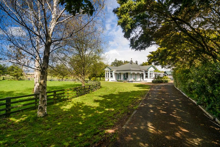 Photo of property in 803 Roberts Line, Bunnythorpe, Palmerston North, 4478