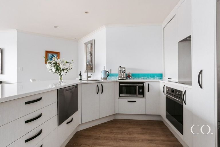 Photo of property in Paramount Apartments, 32/281 Maunganui Road, Mount Maunganui, 3116