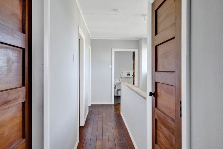 Photo of property in 44a Riemenschneider Street, Manaia, 4612