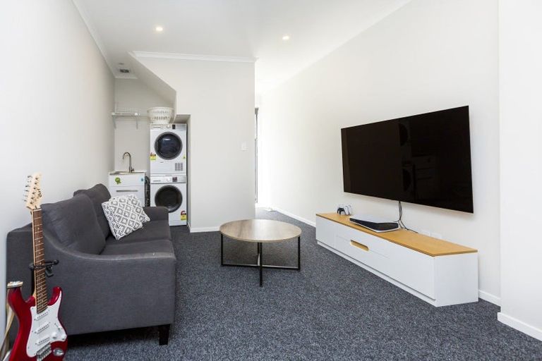 Photo of property in 80 Mawai Hakona Drive, Wallaceville, Upper Hutt, 5018