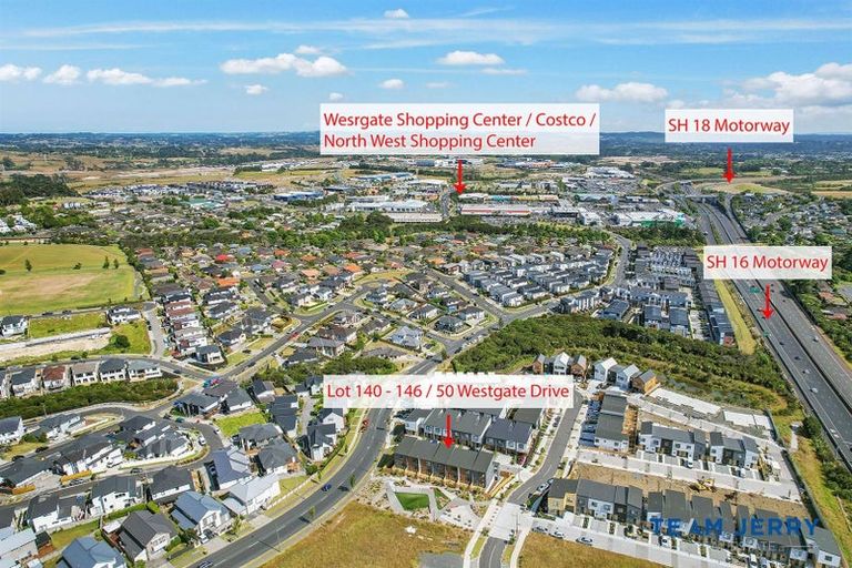 Photo of property in 1 Heketara Way, Massey, Auckland, 0614