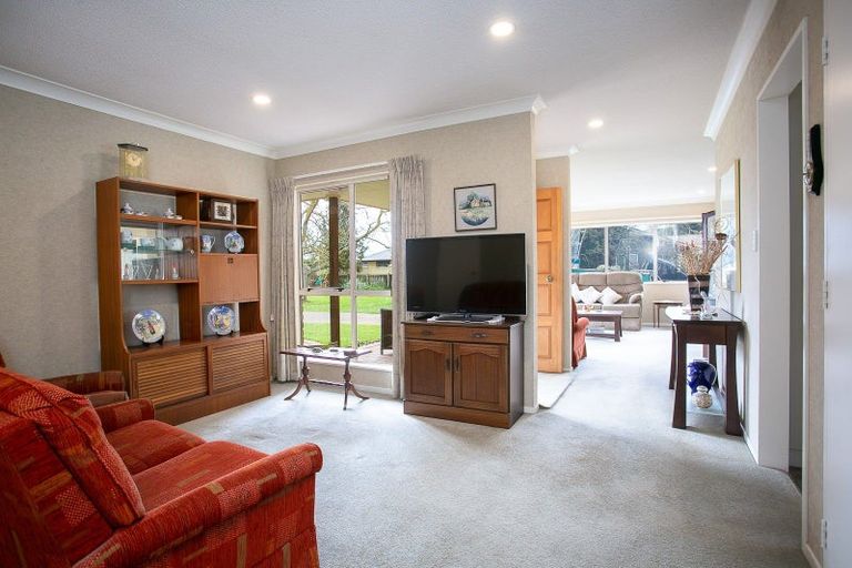 Photo of property in 31b Clare Street, Cambridge, 3434