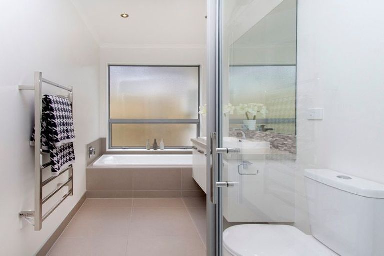 Photo of property in 22 Bankside Road, Silverdale, 0932