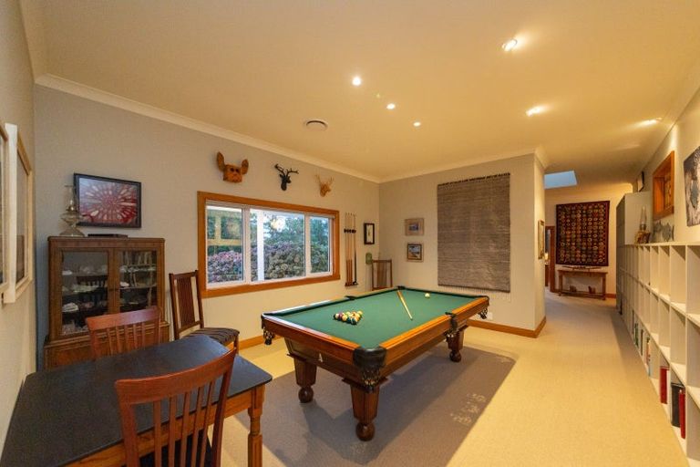 Photo of property in 122 Pahiatua Aokautere Road, Aokautere, Palmerston North, 4471