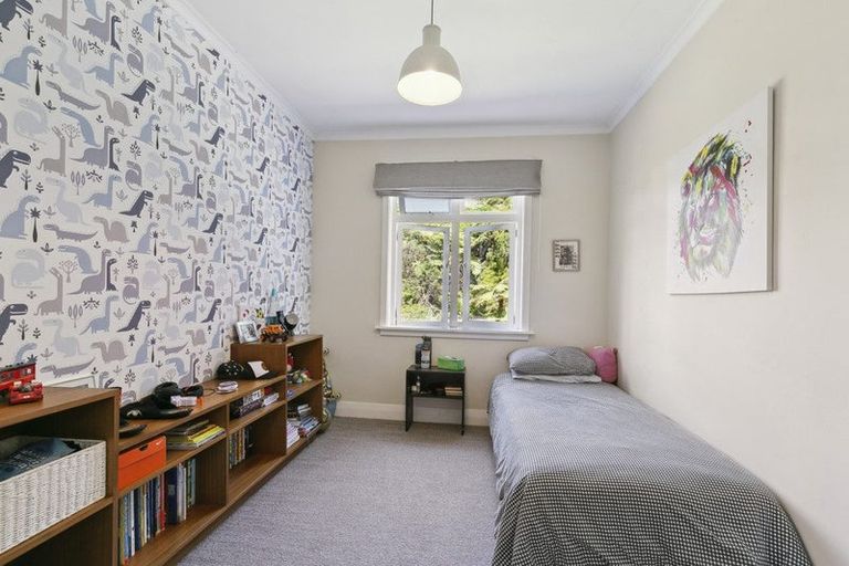 Photo of property in 15 Henderson Street, Karori, Wellington, 6012