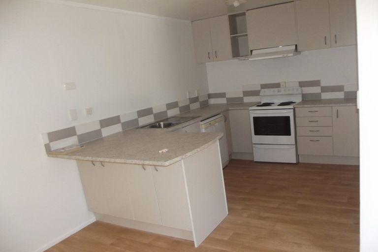 Photo of property in 81 Hazlewood Avenue, Karori, Wellington, 6012