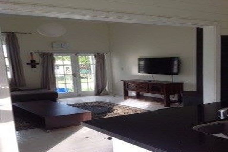 Photo of property in 7-11 Beach Road, Kohukohu, 0491