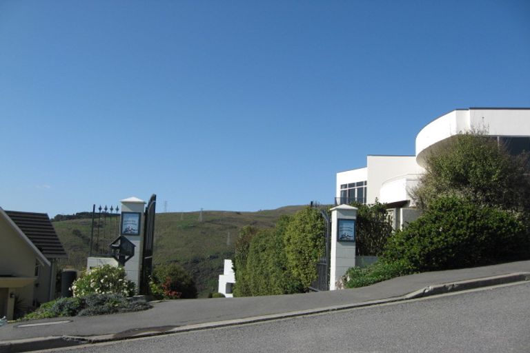 Photo of property in 17a Harry Ell Drive, Cashmere, Christchurch, 8022