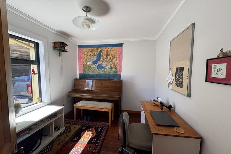 Photo of property in 33 Coster Street, Enner Glynn, Nelson, 7011