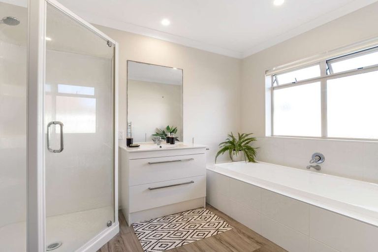 Photo of property in 67 Kahira Crescent, Papamoa Beach, Papamoa, 3118