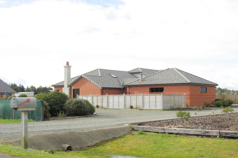 Photo of property in 47 Spence Avenue, Otatara, Invercargill, 9879
