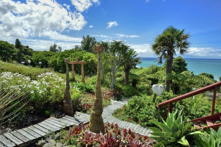 Photo of property in 41 Winifred Street, Okitu, Gisborne, 4010