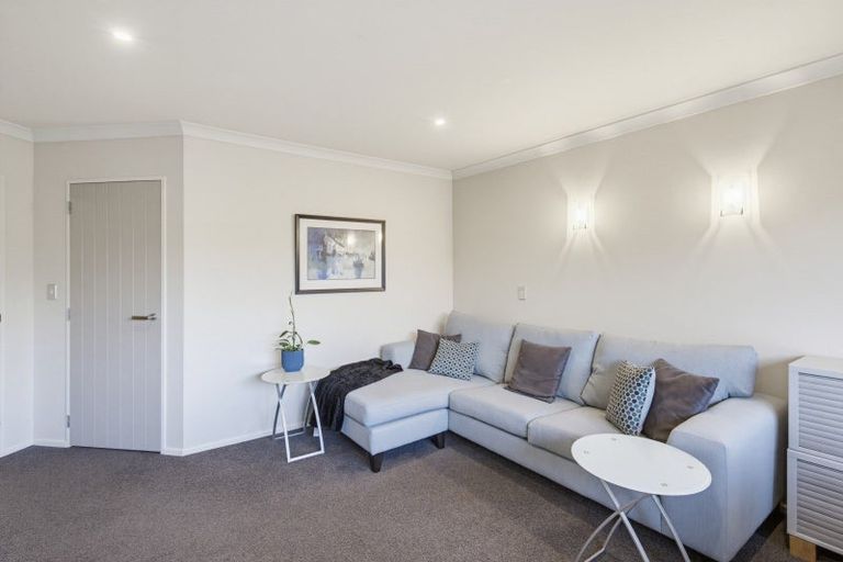 Photo of property in 8 Rae Lane, Paraparaumu Beach, Paraparaumu, 5032