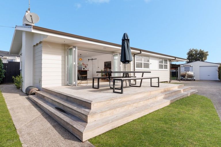 Photo of property in 216 Range Road, Papamoa Beach, Papamoa, 3118