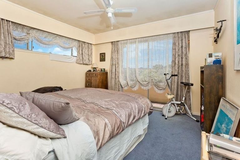 Photo of property in 50 Sartors Avenue, Browns Bay, Auckland, 0630