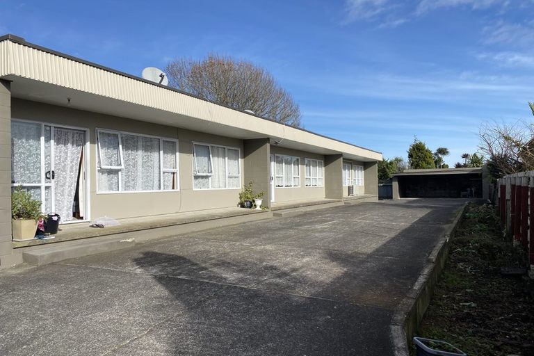 Photo of property in 2/14 Cambourne Road, Papatoetoe, Auckland, 2025