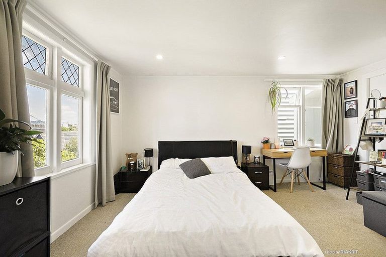 Photo of property in 2a Watson Street, Green Island, Dunedin, 9018