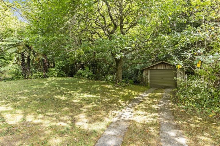 Photo of property in 530 Stokes Valley Road, Stokes Valley, Lower Hutt, 5019