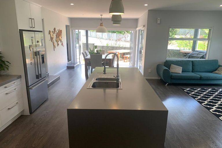 Photo of property in 12 Botany Lane, Whitby, Porirua, 5024