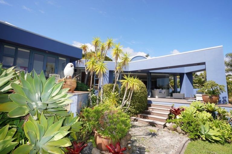 Photo of property in 33 Hector Lang Drive, Langs Beach, Waipu, 0582