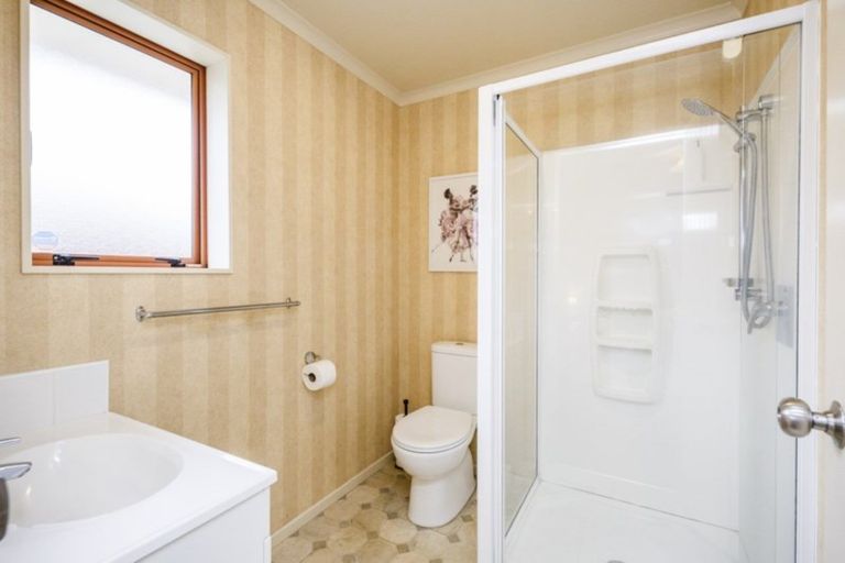 Photo of property in 53 Branigan Parade, Kelvin Grove, Palmerston North, 4414