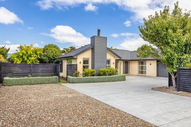 Photo of property in 14 Shadbolt Lane, Rolleston, 7614